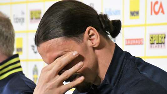 زلاتان يبكي أمام الكاميرات بعد عودته إلى المنتخب السويدي 112112