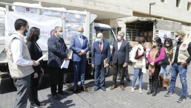 وزارة الصحة تلقت هبة من مؤسسة عامل استلمها الوزير حمد حسن 112112