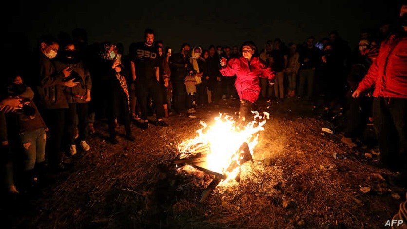 إيران: 3 لاقوا حتفهم وأكثر من 1000 مصاب خلال مهرجان النار السنوي 112112