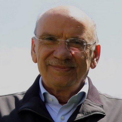 مصطفى الحسيني