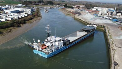 السويس أولا والآن نهر آرون 112112