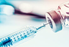 وزارة الإعلام: يوصى بتلقيح الأشخاص المصابين بأمراض مزمنة 112112