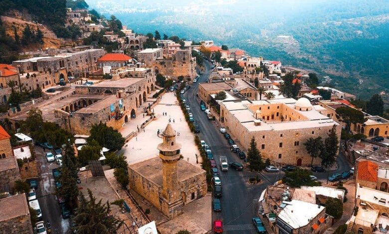 المجادل