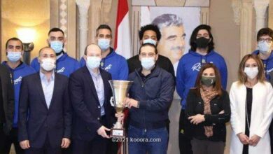 نادي الرياضي قدم كأس بطولة الأورو-سيان للرئيس الحريري 112112