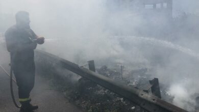 إخماد حريق أعشاب في العقيبة 112112