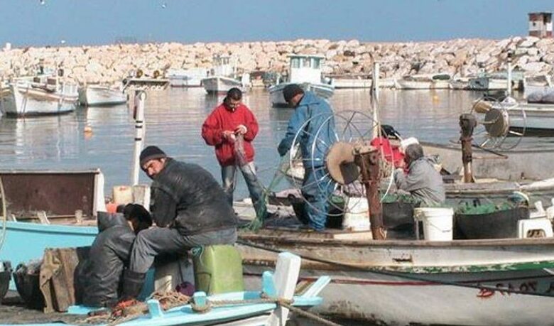 عكار: إصطياد سمكة “تونا” كبيرة وبيعها بحوالي الـ 3 ملايين ليرة 112112