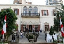 وزارة الخارجية والمغتربين تُدين الهجمة الإسرائيلية على المسجد الأقصى 112112