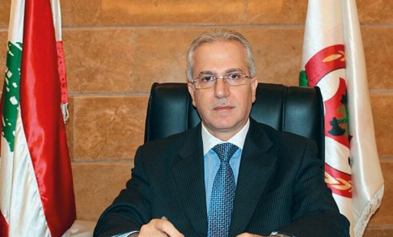 العميد خطار يفتتح حملة تلقيح عناصر الدفاع المدني 112112