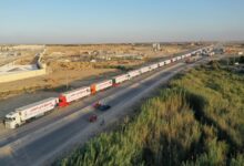 قافلة مساعدات مصرية تضم 130 شاحنة محملة بمواد طبية وغذائية تدخل إلى غزة 112112