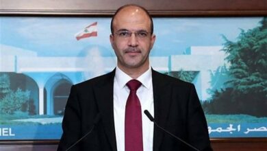 الوزير حسن: ما يتقاضاه فريق العمل من أتعاب لا يضاهي على الإطلاق تضحياته ومثابرته 112112