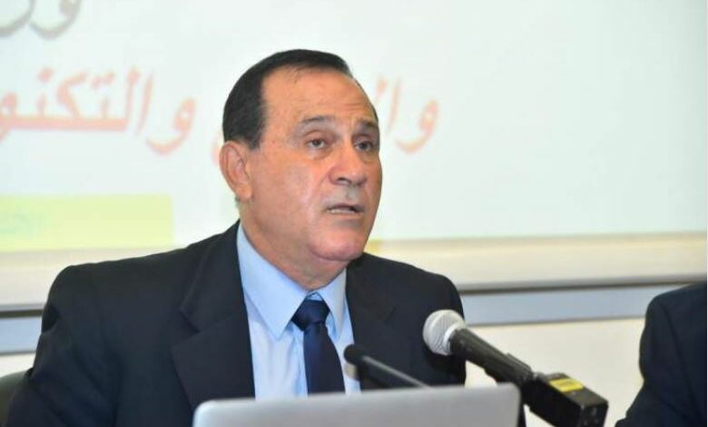 الوزير حب الله: لإعادة النظر في الإتفاقيات الدولية خدمة للصناعة اللبنانية 112112