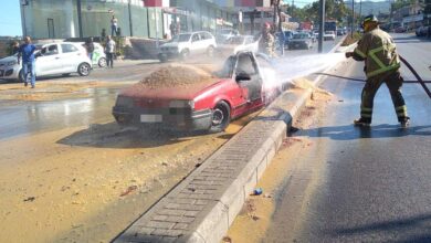 إخماد حريق شبّ داخل سيارة في ريفون 112112