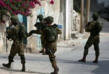 روسيا اليوم: قوات إسرائيلية تقتحم مقر لجان العمل الصحي في الضفة 112112