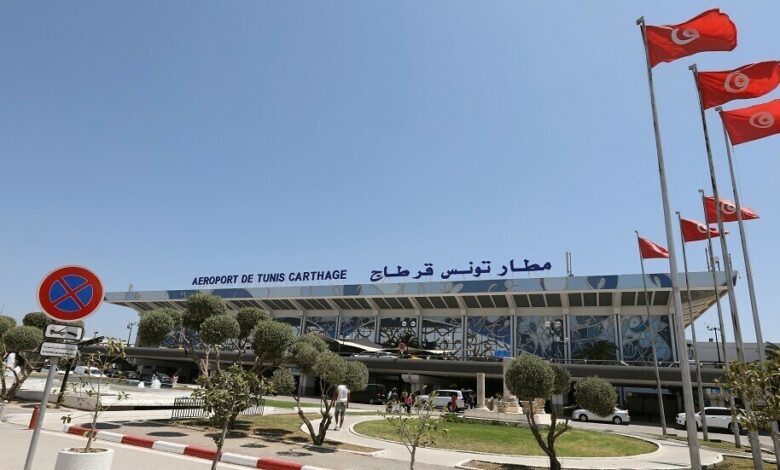 تونس: عزل 5 مسؤوليين أمنيين من بينهم محافظ مطار قرطاج بعد تسلل إرهابي قدم من تركيا 112112