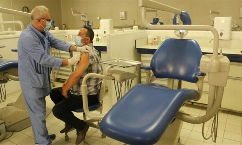 مستشفى مار ميخائيل في عمشيت: إقبالٌ كثيف على تلقّي لقاح فايزر 112112