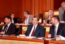 اللجان المشتركة مؤلفة فرعية لدرس اقتراح قانون تسوية الأوضاع المالية والضريبية 112112