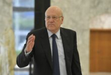 الرئيس المكلف نجيب ميقاتي في ساحة النجمة 112112