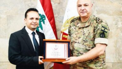 رئيس التكتل الإقتصادي اللبناني تاج الدين مُهنئًا الجيش بعيده 112112