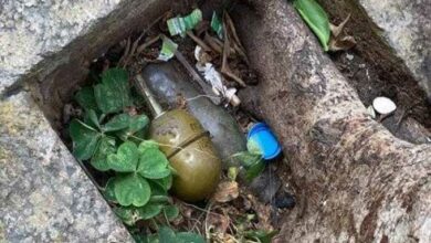 إنفجار قنبلة يدوية بعامل سوري على جانب أوتوستراد الجية 112112