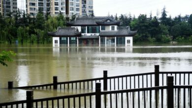 الصين أجلت 200 ألف شخص من مدينة تشهد فيضانات 112112