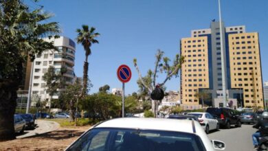 قطع طريق الأونيسكو قرب وزارة التربية بمستوعبات النفايات 112112