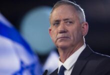 غانتس: لن نسمح للأزمة الإقتصادية والسياسية في لبنان بأن تصبح تهديدًا أمنيًا لإسرائيل 112112