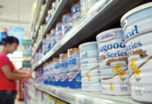 تجمّع مستوردي حليب الأطفال يُوضح سبب انقطاع الحليب في الصيدليات 112112