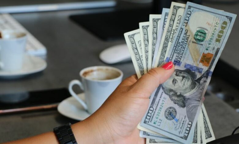 سعر صرف الدولار صباح اليوم السبت 112112
