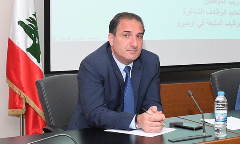 وزير الإتصالات ينفي علمه بموضوع هبة تمويل المحكمة الدولية 112112