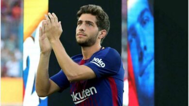 بعد اتّهام بعض لاعبي برشلونة بتسبب رحيل ميسي روبيرتو يرد 112112