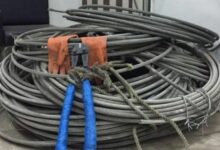 بلدية كفرحزير تشتري أسلاك كهربائية من موازنتها لاعادة التيار الى البلدة 112112