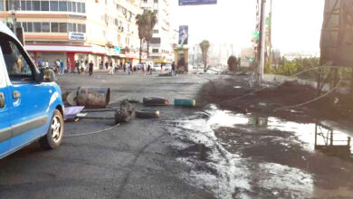 قطع الطريق الرئيسي نحو مدينة صور عند مفرق العباسية 112112