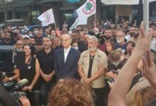 أهالي عين الرمانة يؤدّون الصلاة لمرور عام على ضحايا المرفأ 112112