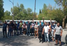 إعتصام سلمي عند مدخل الهرمل لمالكي الفانات بسبب غلاء المازوت 112112