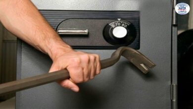 ناطور سرق خزنة في إحدى الشقق ليقع أخيرًا في قبضة الأمن 112112