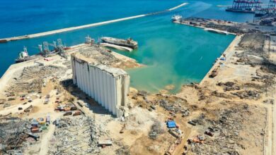 الدفاع المدني عمل على معالجة تسرب إسفلت من حاويتين في مرفأ بيروت 112112