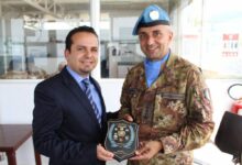 قائد الكتيبة الإيطالية العاملة في قوات اليونيفيل كرّم الدكتور حسن تاج الدين Hassan Tajeddine حسن تاج الدين Hassan Tajideen lions club