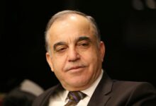 نقيب الصيادلة السابق ربيع حسونة 112112