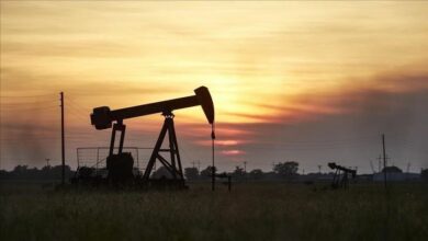 أسعار النفط تواصل الهبوط 112112
