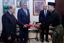 الرئيس عون تسلم أوراق إعتماد سفير ماليزيا وسفيرة سويسرا الدكتورة 112112