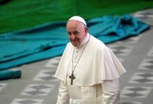 وصول البابا فرنسيس الى المجر في زيارة قصيرة 112112