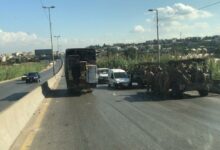 إعادة فتح الطريق عند جسر نهر البارد في المحمرة عكار 112112