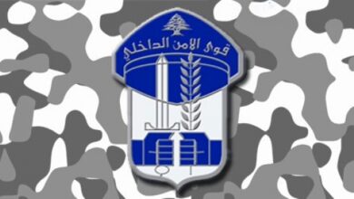 الأمن الداخلي يوقف موزعي مُخدرات ويُداهم غرفة داخل فندق في العقيبة للتّخزين 112112