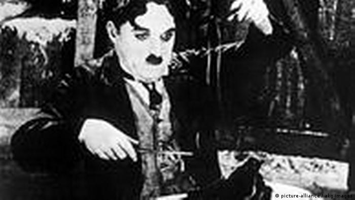 Charlie Chaplin in Goldrausch (picture-alliance / akg-images) Charlie Chaplin in Goldrausch (picture-alliance / akg-images)