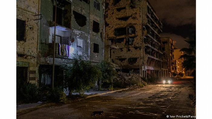 EINSCHRÄNKUNG | Fotobuch Fotos für die Pressefreiheit 2021 | Ivor Prickett, Libyen