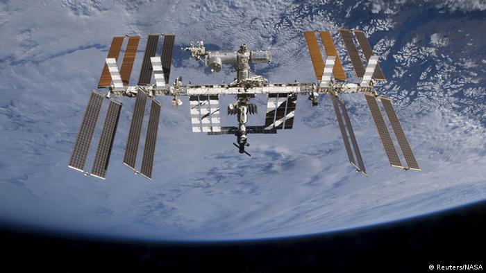 Die ISS über der Erde. (NASA)