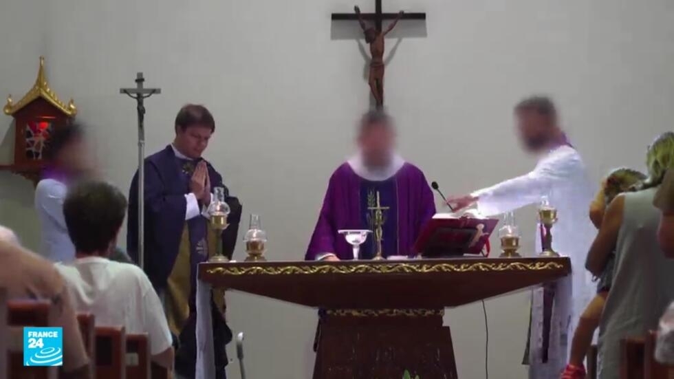 مراسلون في العمق