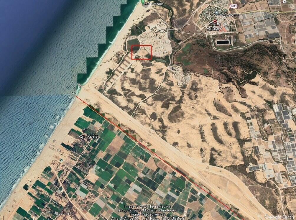 مشهد جوي من تطبيق غوغل إيرث يظهر مكان التقاط التسجيل المصور، في المربع الأحمر داخل إسرائيل على الحدود الشمالية مع قطاع غزة التي تم تحديدها بالخطوط الحمراء.